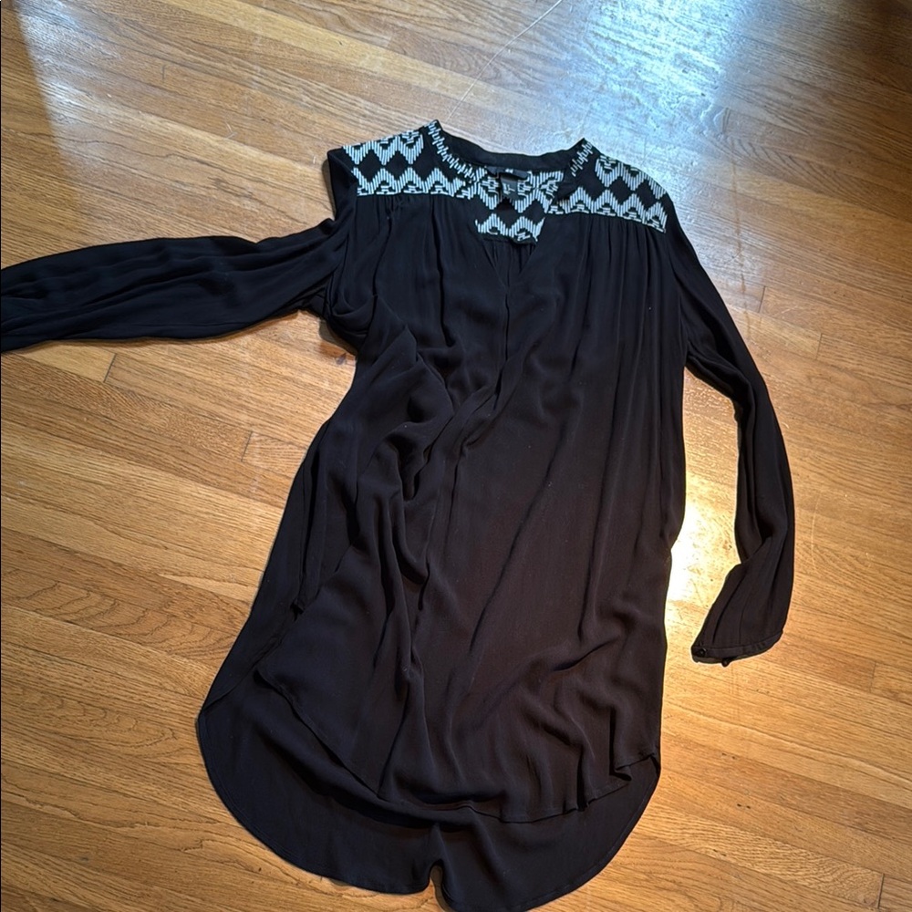 H&M Black Tunic with Geometric Neckline